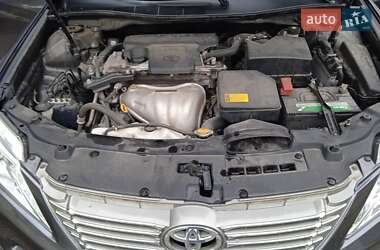 Седан Toyota Camry 2013 в 