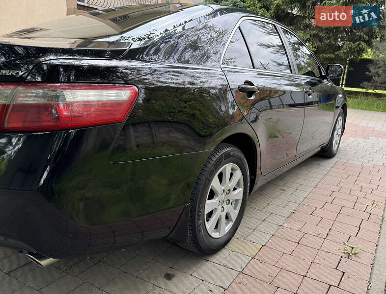 Седан Toyota Camry 2007 в Мукачевому