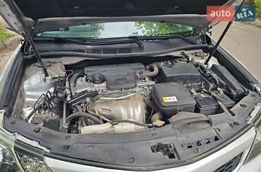 Седан Toyota Camry 2014 в 