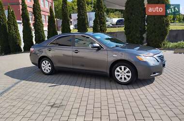 Седан Toyota Camry 2007 в Львові