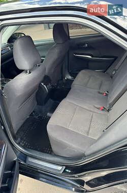 Седан Toyota Camry 2015 в 