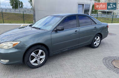 Седан Toyota Camry 2002 в 