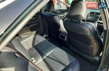 Седан Toyota Camry 2015 в 