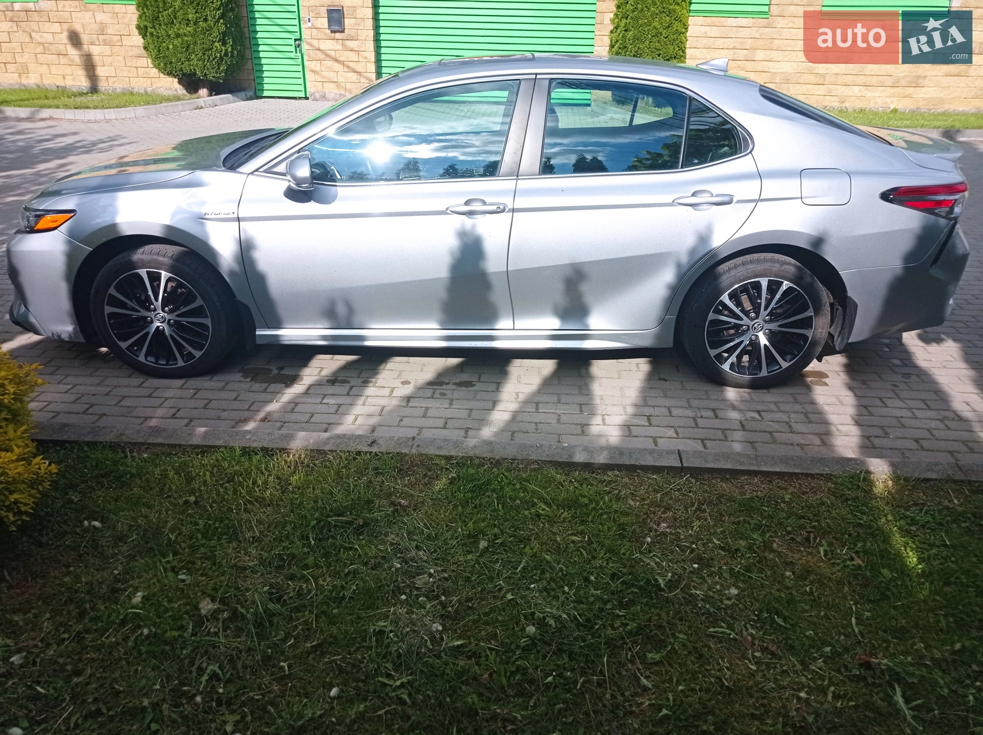 2018 Toyota Camry - мініатюра 21