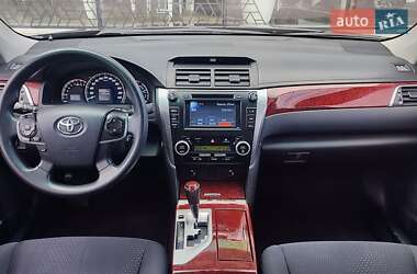 Седан Toyota Camry 2012 в 