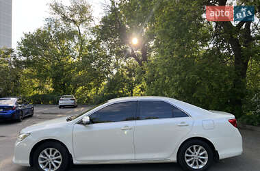 Седан Toyota Camry 2012 в 