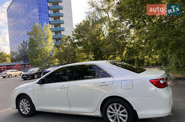 Седан Toyota Camry 2012 в 