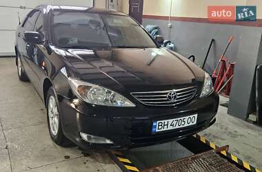 Седан Toyota Camry 2002 в 