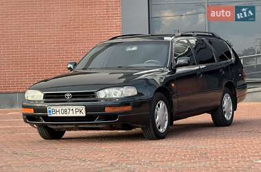 Универсал Toyota Camry 1994 в 