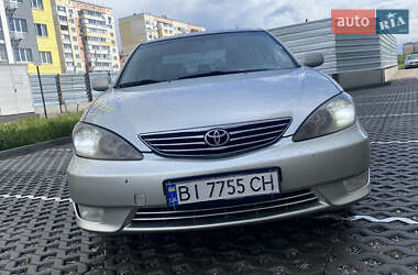 Седан Toyota Camry 2005 в 
