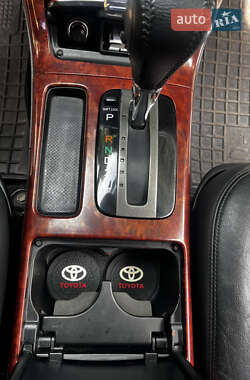Седан Toyota Camry 2005 в 