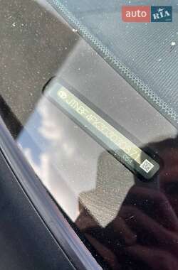 Седан Toyota Camry 2015 в 