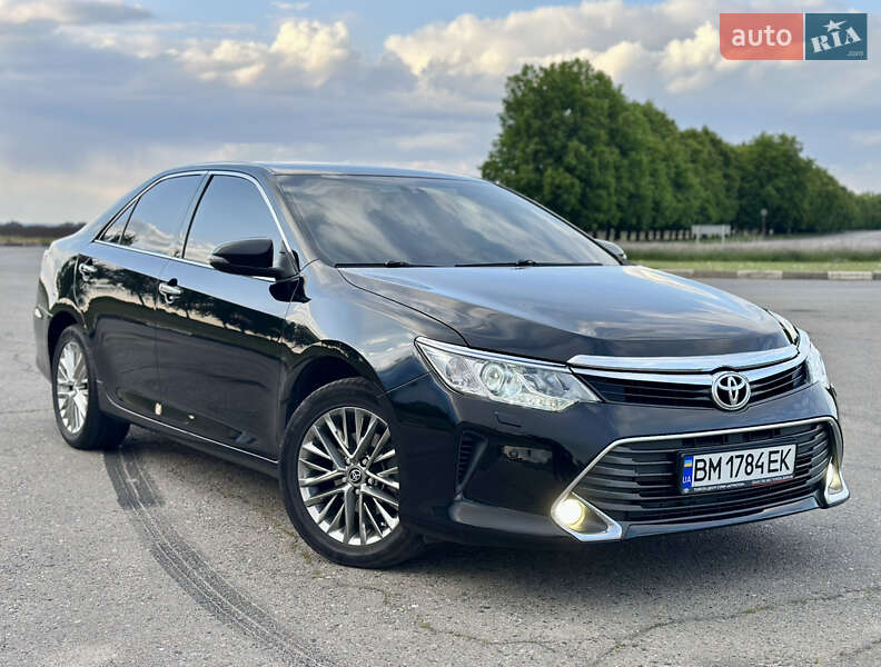 Toyota Camry 2015