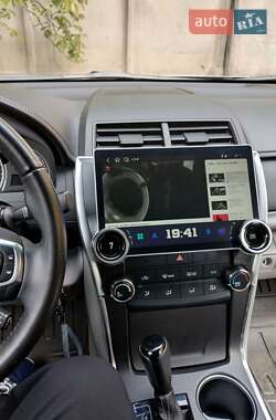 Седан Toyota Camry 2015 в 