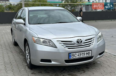Седан Toyota Camry 2007 в 
