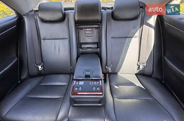 Седан Toyota Camry 2013 в 