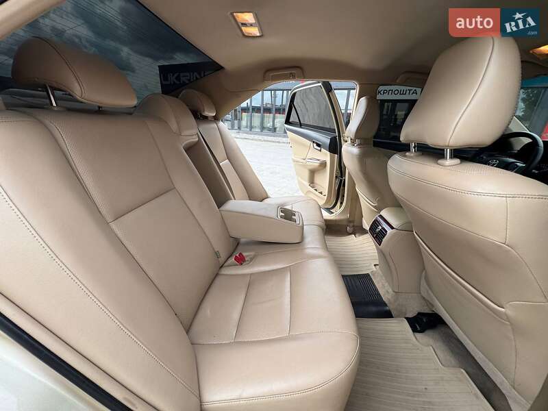 Седан Toyota Camry 2012 в Тернополі фото 12 Седан Toyota Camry 2012 в Тернополі