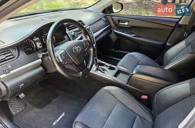 Седан Toyota Camry 2015 в 