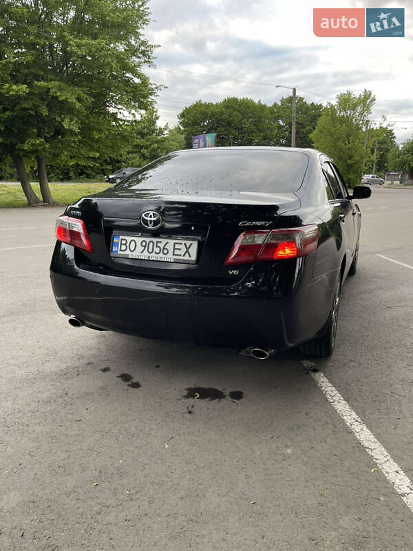 Седан Toyota Camry 2008 в Івано-Франківську