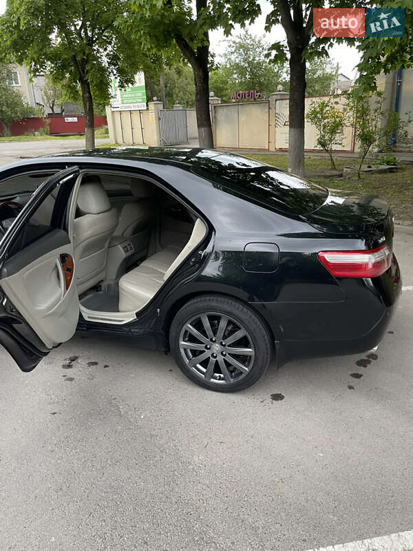 Седан Toyota Camry 2008 в Івано-Франківську