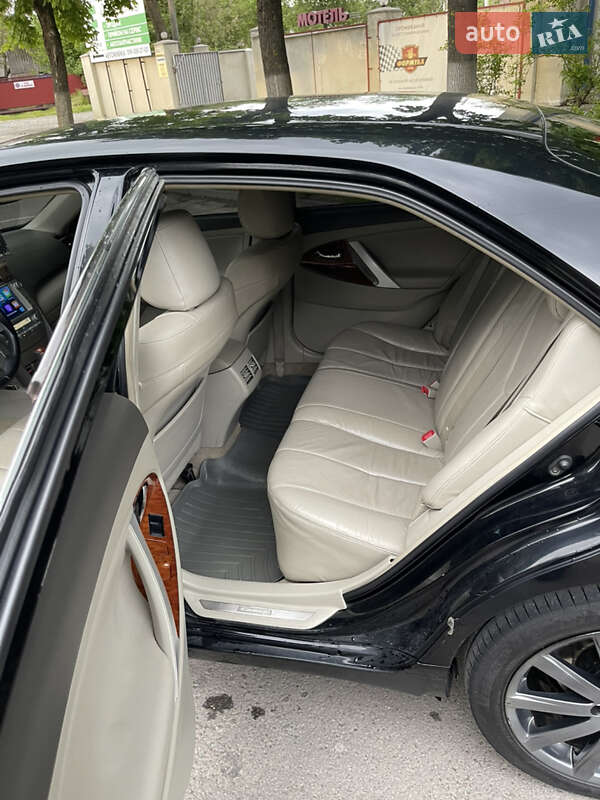 Седан Toyota Camry 2008 в Івано-Франківську
