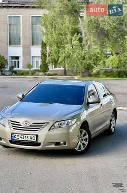 Седан Toyota Camry 2006 в Каменском