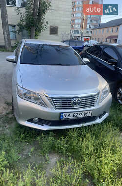 Седан Toyota Camry 2011 в 