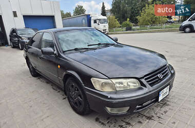 Седан Toyota Camry 2000 в Тернополі