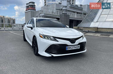Седан Toyota Camry 2019 в Дніпрі