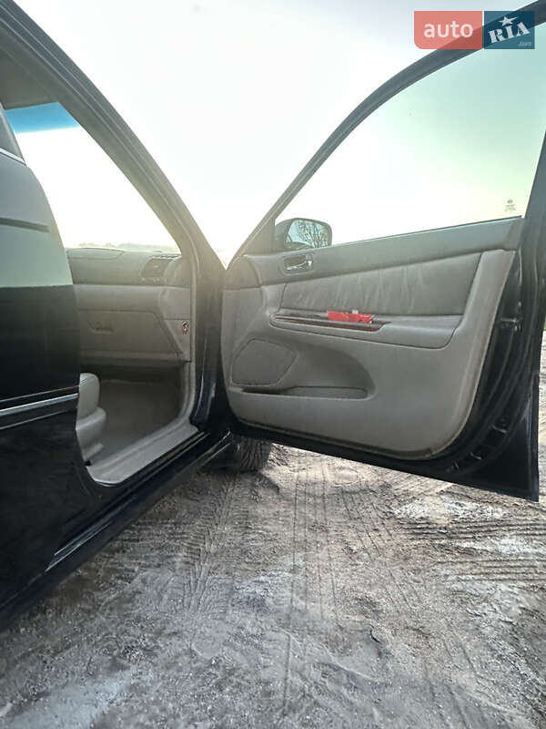 Седан Toyota Camry 2005 в Николаеве