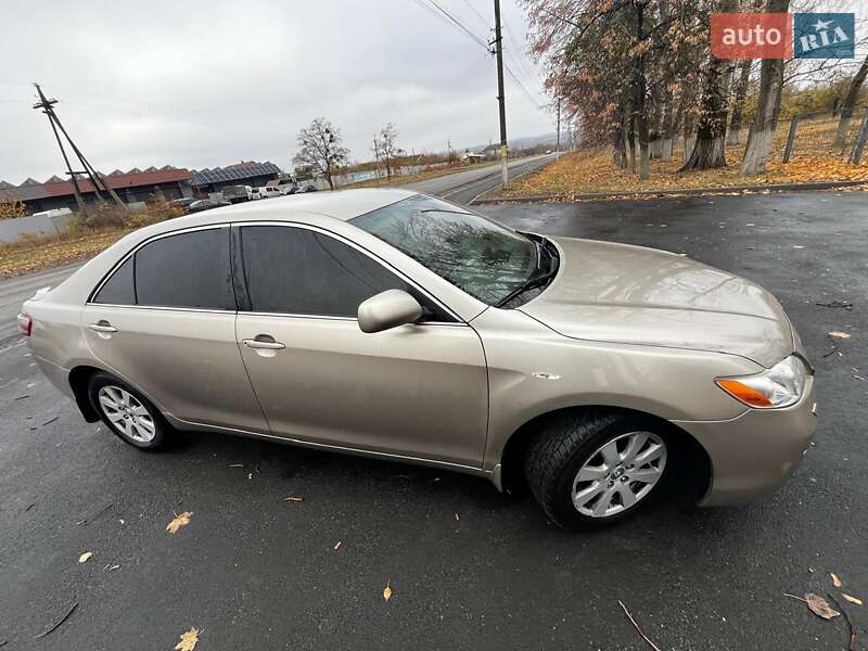 Седан Toyota Camry 2008 в 