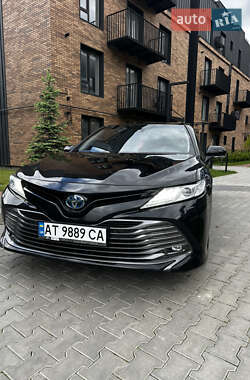 Седан Toyota Camry 2020 в 