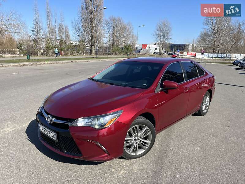 Toyota Camry 2017