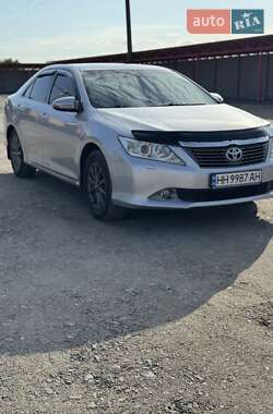 Седан Toyota Camry 2012 в Ирпене