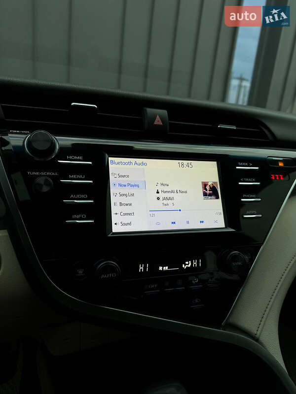 Седан Toyota Camry 2017 в Первомайську