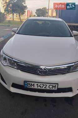 Седан Toyota Camry 2014 в Киеве