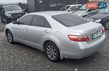 Седан Toyota Camry 2007 в 