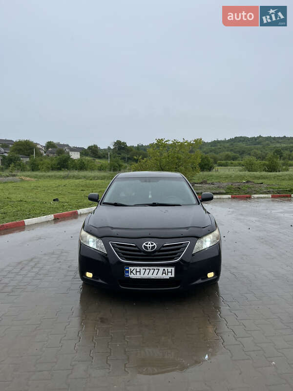 Седан Toyota Camry 2008 в 