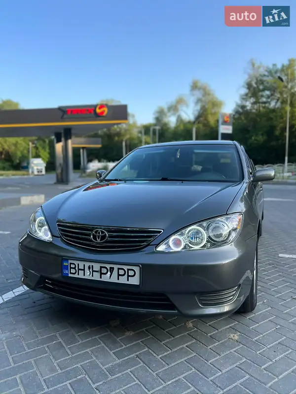 Toyota Camry 2005