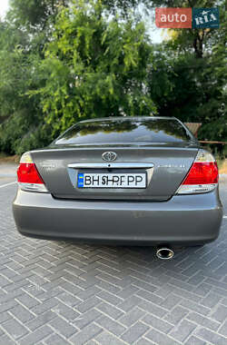 Седан Toyota Camry 2005 в Ізмаїлі