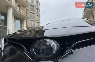 Седан Toyota Camry 2024 в 