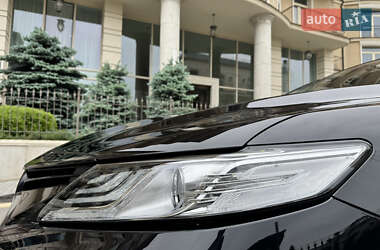 Седан Toyota Camry 2024 в 