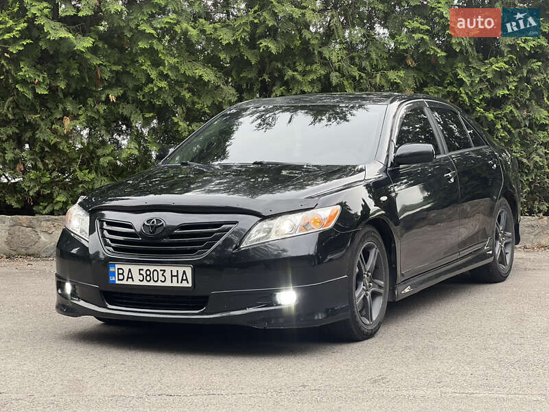 Седан Toyota Camry 2007 в 