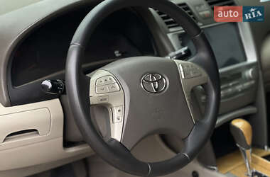 Седан Toyota Camry 2007 в 