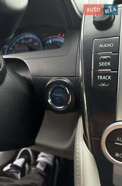 Седан Toyota Camry 2012 в 