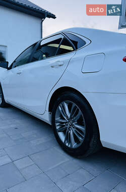 Седан Toyota Camry 2017 в 