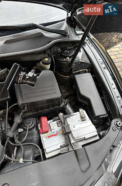 Седан Toyota Camry 2006 в 