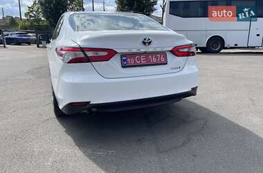 Седан Toyota Camry 2019 в 