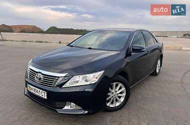 Седан Toyota Camry 2014 в Одессе