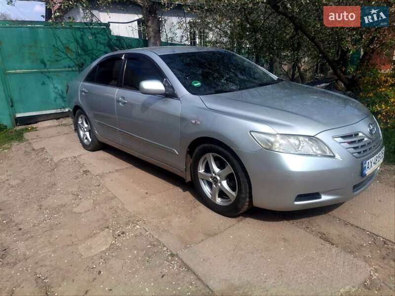 Седан Toyota Camry 2008 в 